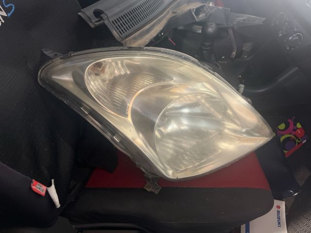 bontott SUZUKI SWIFT III Jobb hátsó Gumikéder