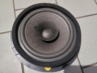 bontott SUZUKI SWIFT III Jobb hátsó Hangszóró