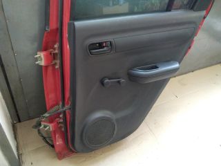 bontott SUZUKI SWIFT III Jobb hátsó Kilincs Hátulja