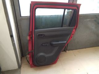 bontott SUZUKI SWIFT III Jobb hátsó Kilincs Hátulja