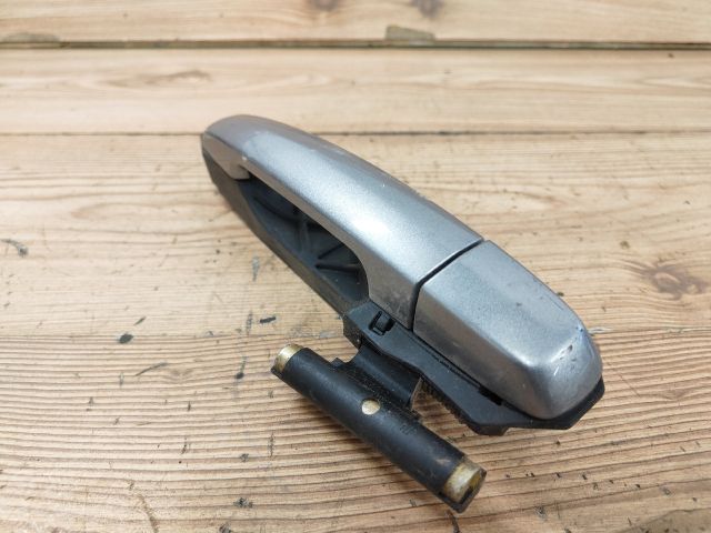 bontott SUZUKI SWIFT III Jobb hátsó Külső Kilincs