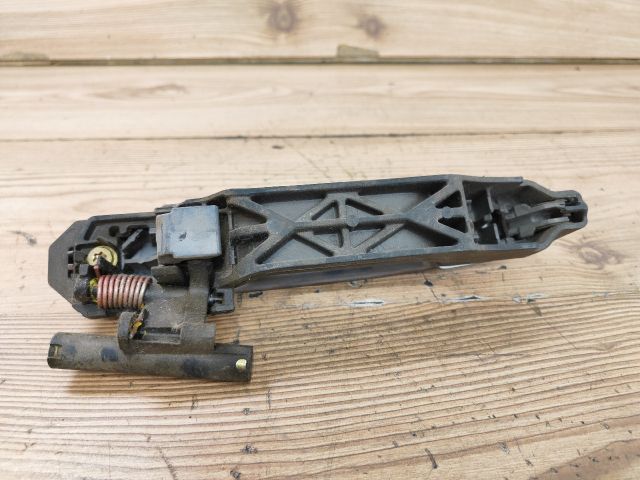 bontott SUZUKI SWIFT III Jobb hátsó Külső Kilincs