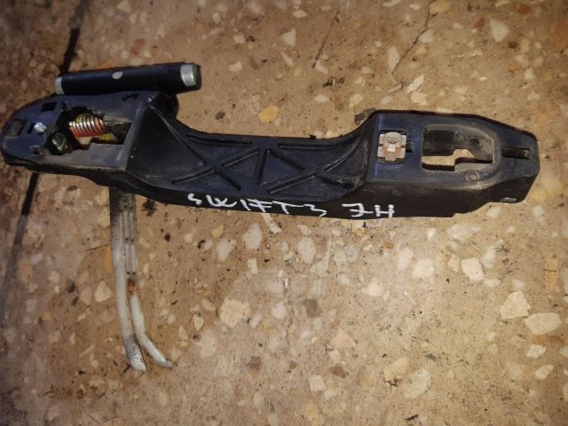 bontott SUZUKI SWIFT III Jobb hátsó Külső Kilincsfészek