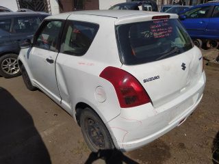 bontott SUZUKI SWIFT III Jobb Hátsó Lámpa