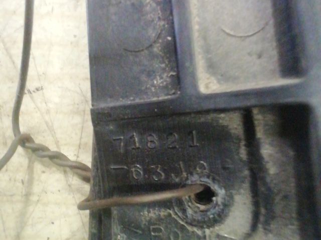 bontott SUZUKI SWIFT III Jobb hátsó Oldal Lökhárító Tartó (Műanyag)