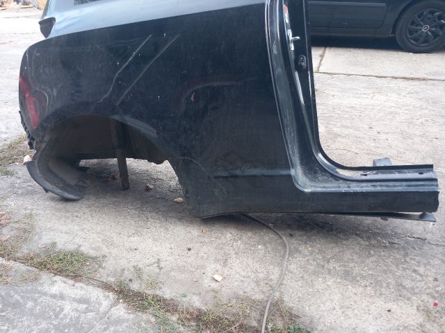 bontott SUZUKI SWIFT III Jobb hátsó Sárvédő