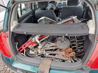 bontott SUZUKI SWIFT III Jobb hátsó Ülés