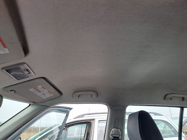 bontott SUZUKI SWIFT III Jobb hátsó Ülés