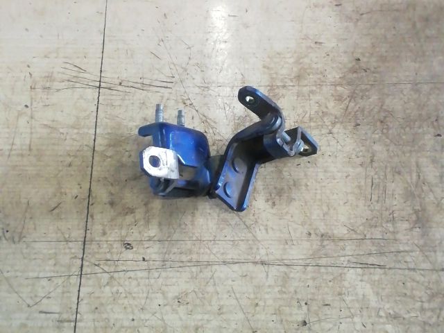 bontott SUZUKI SWIFT III Jobb hátsó Zsanér