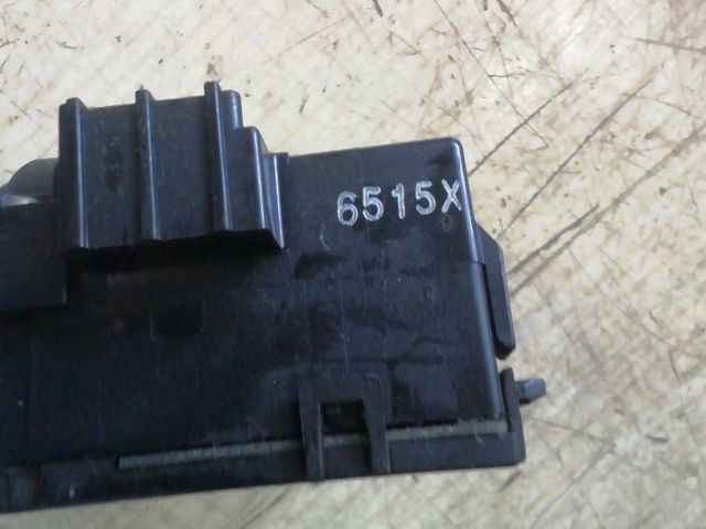 bontott SUZUKI SWIFT III Jobb Kormánykapcsoló Ablaktörlő