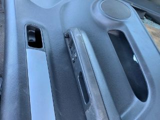 bontott SUZUKI SWIFT III Jobb Napellenző