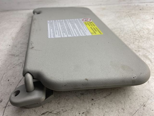 bontott SUZUKI SWIFT III Jobb Napellenző