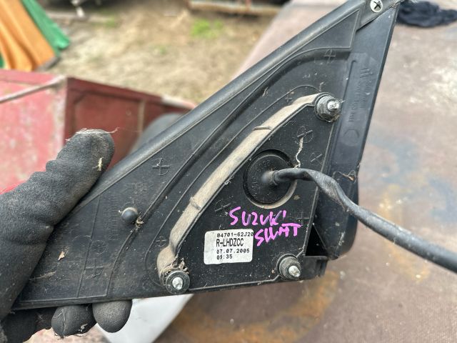 bontott SUZUKI SWIFT III Jobb Visszapillantó Tükör (Elektromos)