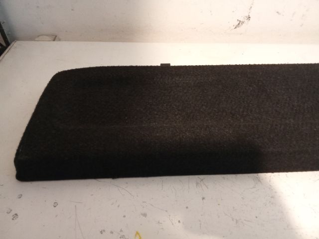 bontott SUZUKI SWIFT III Kalaptartó