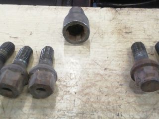 bontott SUZUKI SWIFT III Kerék Csavar Szett