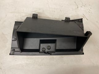 bontott SUZUKI SWIFT III Kesztyűtartó Ajtó