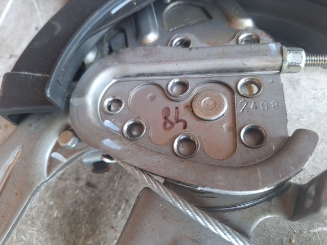 bontott SUZUKI SWIFT III Kézifék Kar