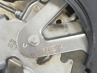 bontott SUZUKI SWIFT III Kézifék Kar