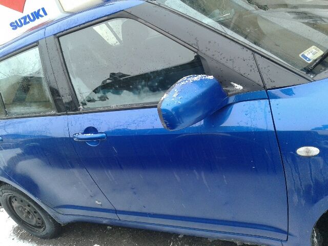 bontott SUZUKI SWIFT III Kézifék Kar