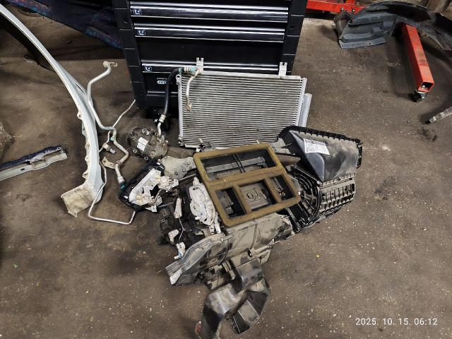 bontott SUZUKI SWIFT III Klíma Szett