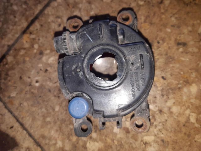 bontott SUZUKI SWIFT III Ködfényszóró (Pozíciófüggetlen)