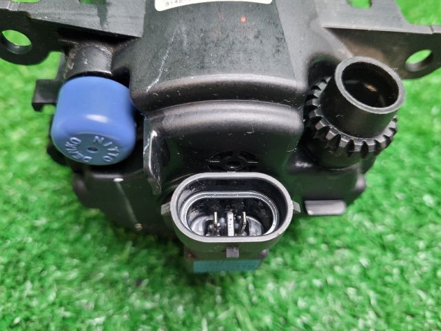 bontott SUZUKI SWIFT III Ködfényszóró (Pozíciófüggetlen)