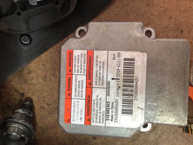 bontott SUZUKI SWIFT III Komplett Légzsák Szett