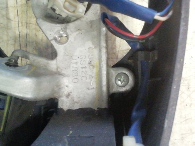 bontott SUZUKI SWIFT III Kormány