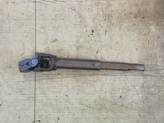 bontott SUZUKI SWIFT III Kormánykardán