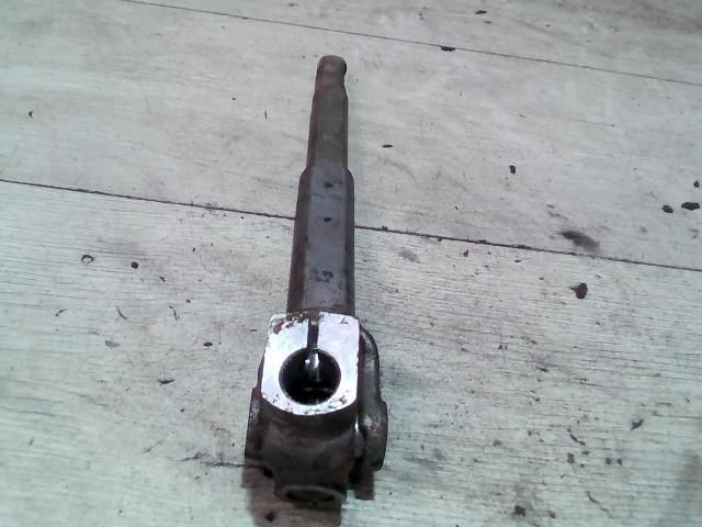 bontott SUZUKI SWIFT III Kormánykardán