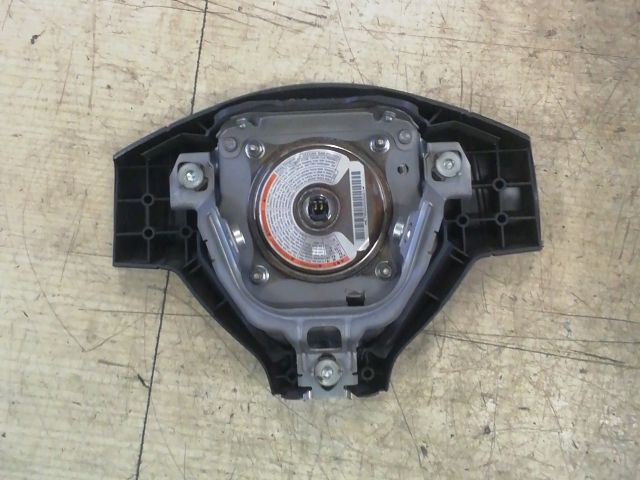 bontott SUZUKI SWIFT III Kormánylégzsák