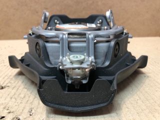 bontott SUZUKI SWIFT III Kormánylégzsák