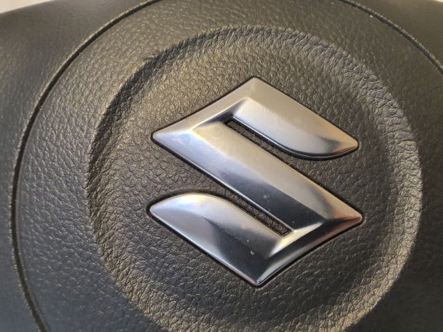 bontott SUZUKI SWIFT III Kormánylégzsák