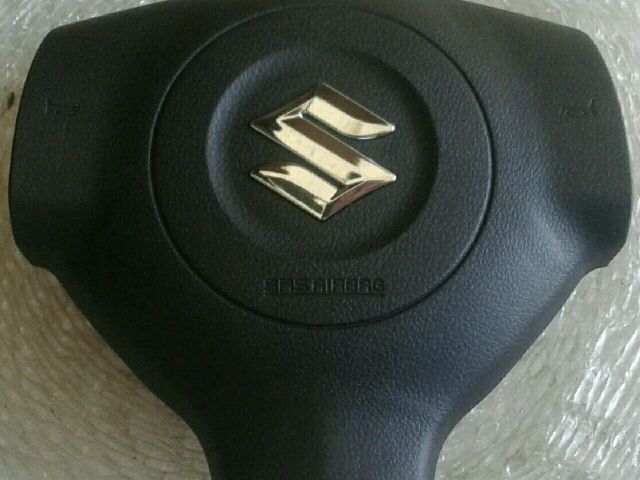 bontott SUZUKI SWIFT III Kormánylégzsák