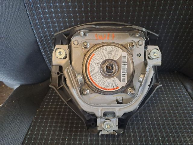 bontott SUZUKI SWIFT III Kormánylégzsák