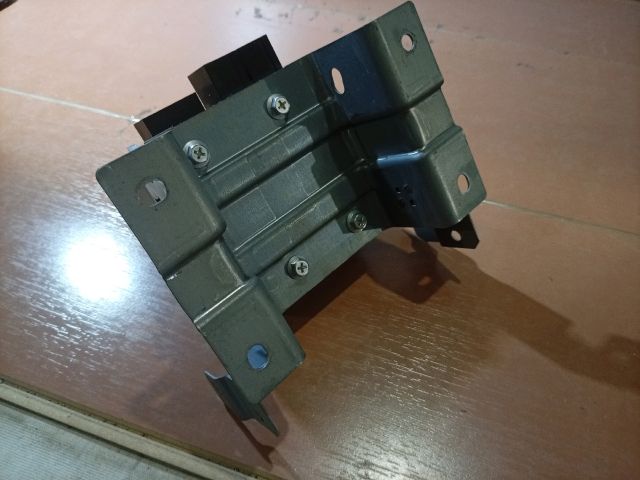 bontott SUZUKI SWIFT III Kormánymű Elektronika