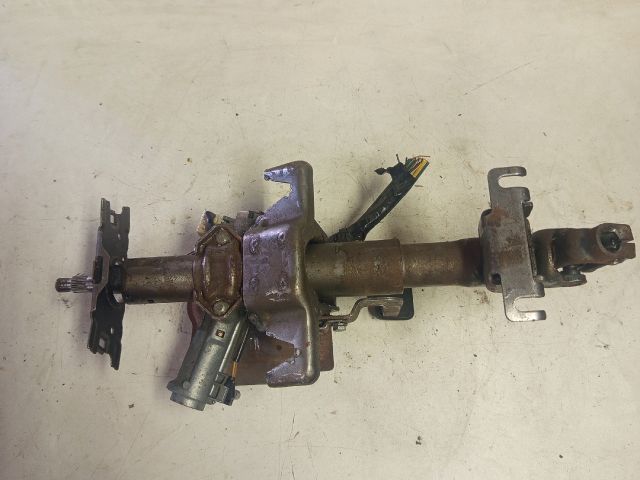 bontott SUZUKI SWIFT III Kormányoszlop Kormányzárral