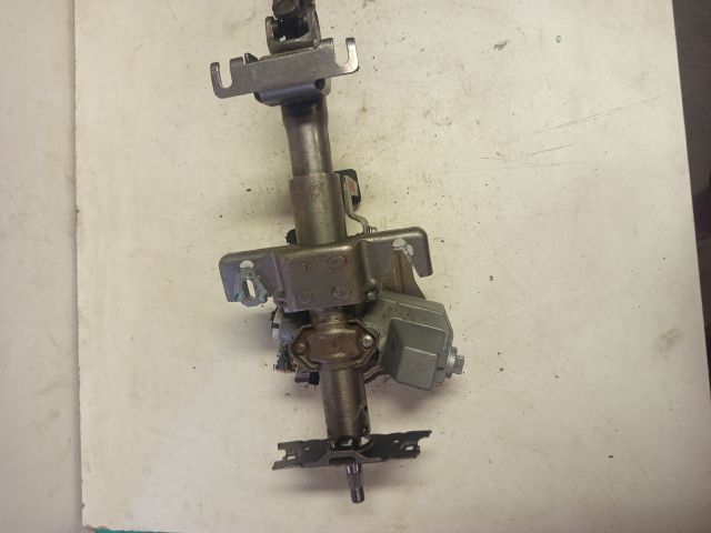 bontott SUZUKI SWIFT III Kormányoszlop Kormányzárral