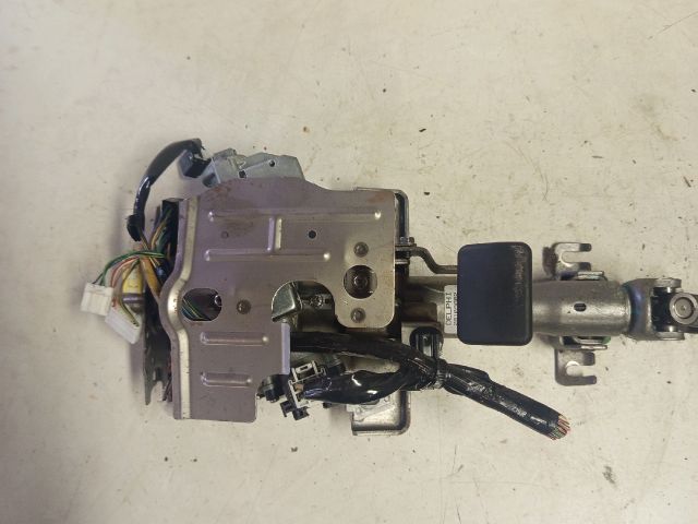 bontott SUZUKI SWIFT III Kormányoszlop Kormányzárral