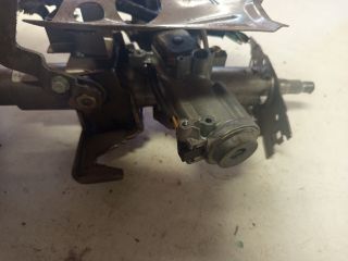 bontott SUZUKI SWIFT III Kormányoszlop Kormányzárral