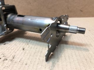 bontott SUZUKI SWIFT III Kormányoszlop