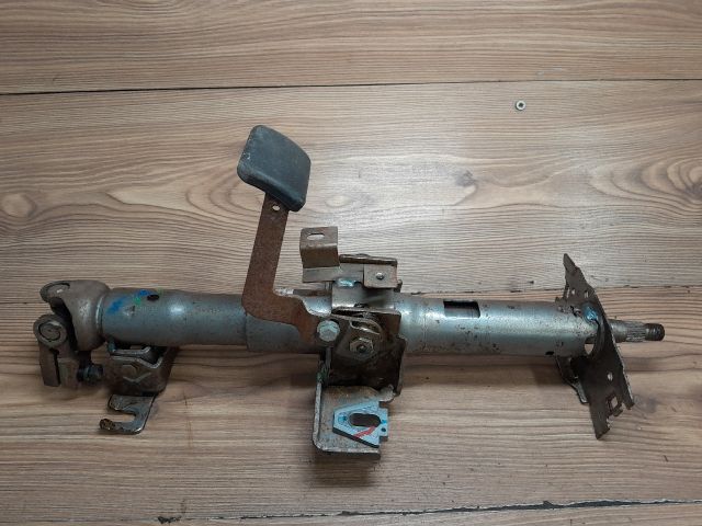 bontott SUZUKI SWIFT III Kormányoszlop