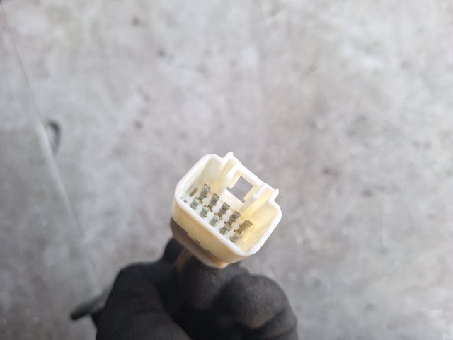 bontott SUZUKI SWIFT III Központizár Elektronika