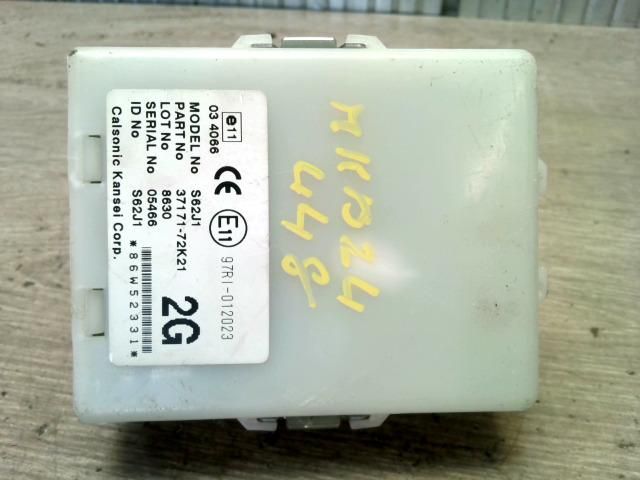 bontott SUZUKI SWIFT III Központizár Elektronika