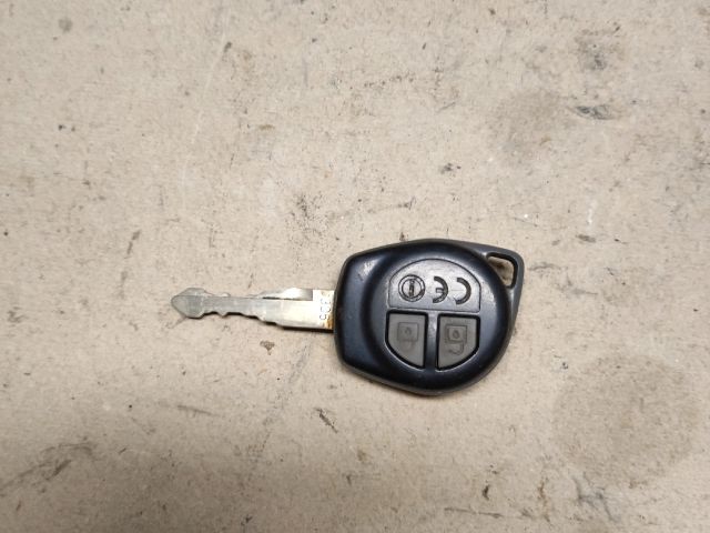 bontott SUZUKI SWIFT III Központizár Kapcsoló