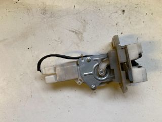 bontott SUZUKI SWIFT III Központizár Motor Csomagtérajtó