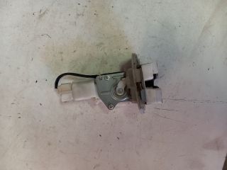 bontott SUZUKI SWIFT III Központizár Motor Csomagtérajtó