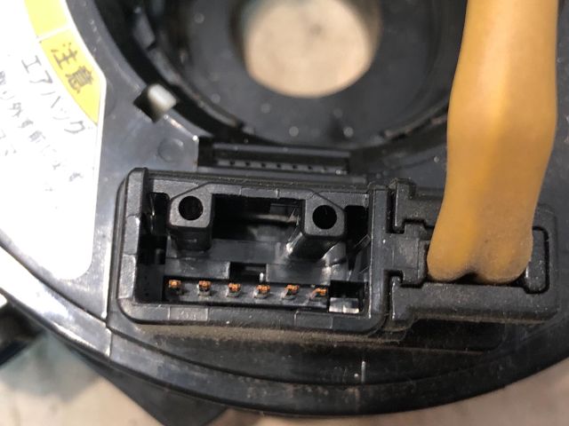 bontott SUZUKI SWIFT III Légzsák Átvezető Szalagkábel