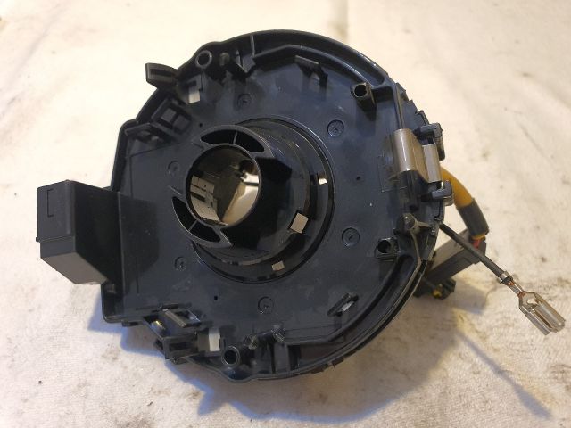 bontott SUZUKI SWIFT III Légzsák Átvezető Szalagkábel