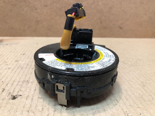 bontott SUZUKI SWIFT III Légzsák Átvezető Szalagkábel